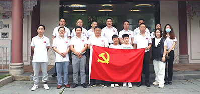 98858vip威尼斯游戏党支部加入举行致敬“都会美容师”慰问活动